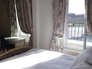 Premium bedding, minibar, in-room safe, desk