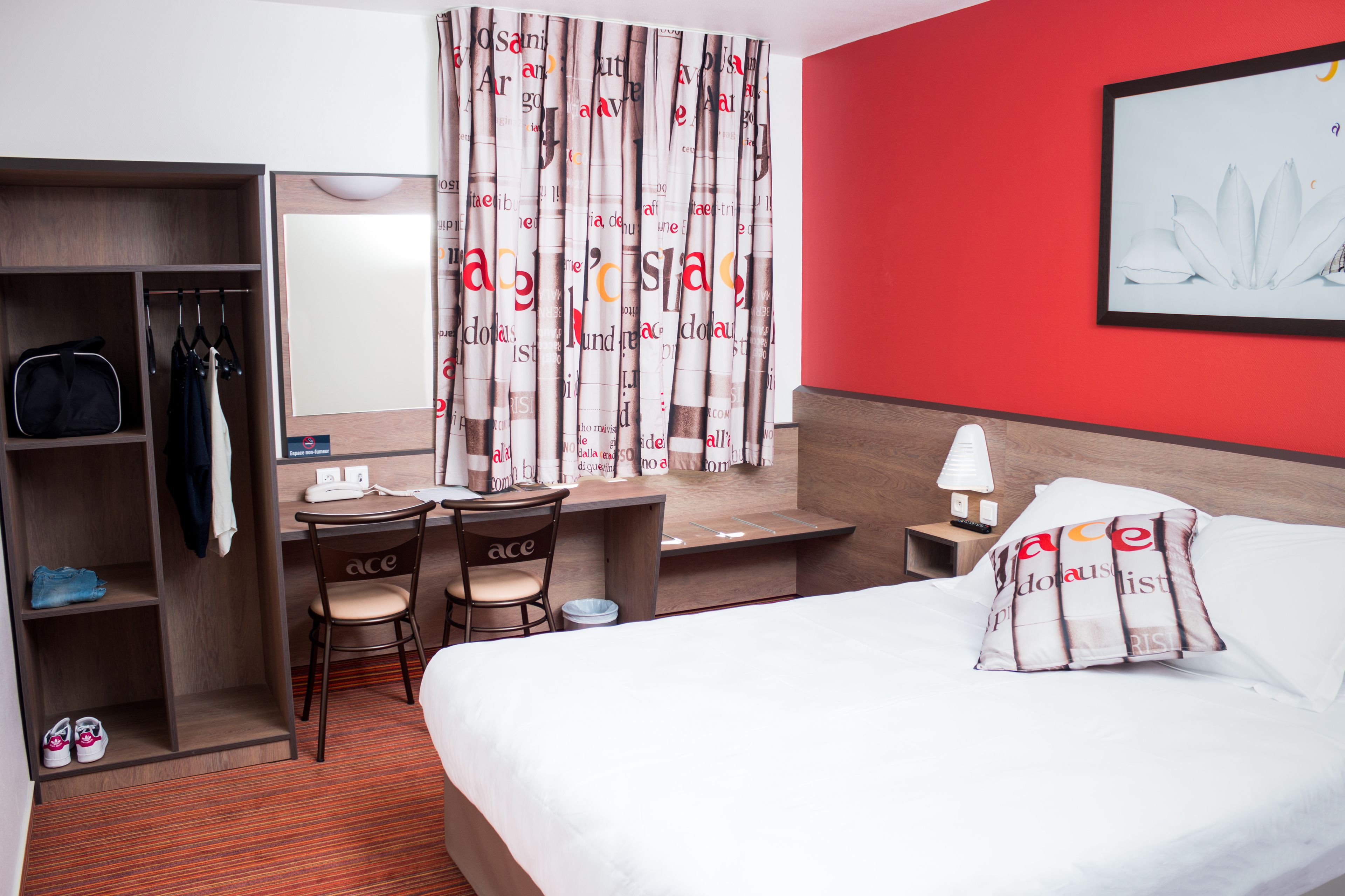 standard double room | premium bedding, desk, free cots/infant beds, free wifi