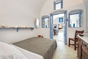 Casa tradicional, 2 habitaciones, hidromasaje | 2 habitaciones, escritorio y tabla de planchar con plancha 