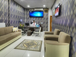 Check-in-/Check-out-Schalter