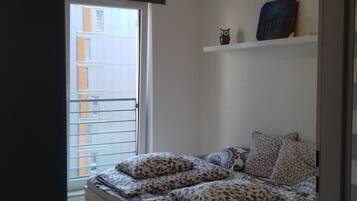 1 bedroom, desk, iron/ironing board, free WiFi