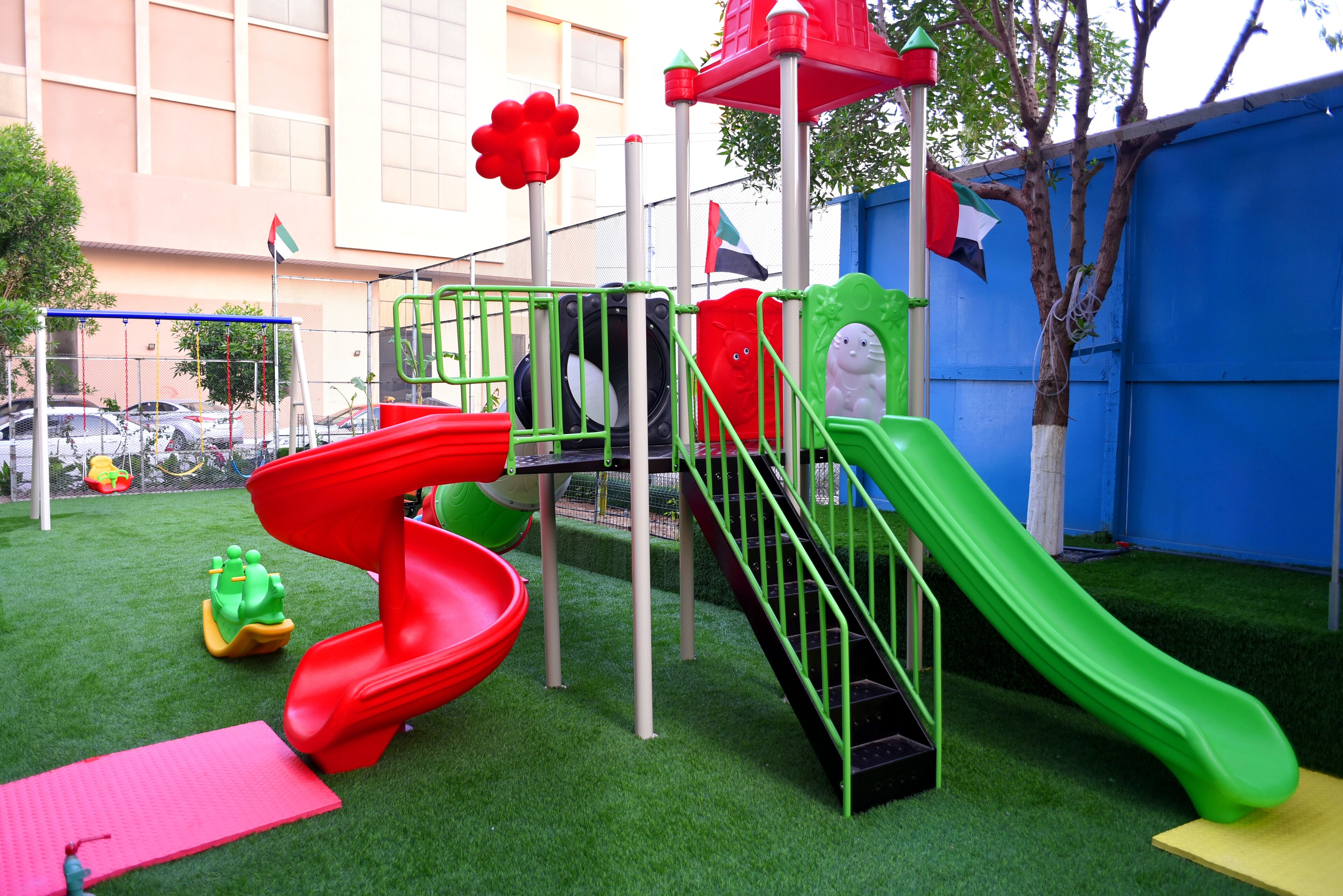 children’s play area – outdoor