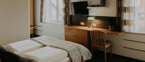 Bureau, Wi-Fi gratuit, draps fournis