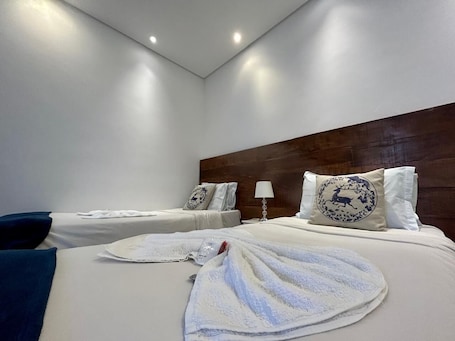 Minibar, cortinas blackout y wifi gratis