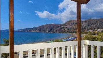 Suite, balcone, vista mare | Lenzuola