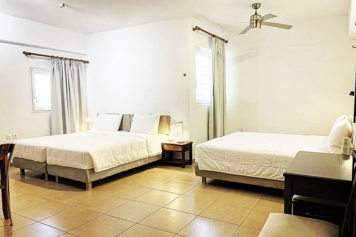 Chambre Quadruple Ăconomique | Draps fournis