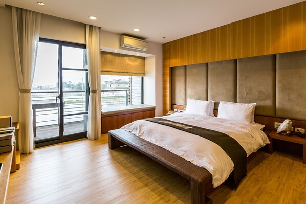 Classic Double Room | Premium bedding, minibar, individually decorated, blackout drapes - Serene Gray (Wujie)