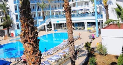 Blue Sky Hotel