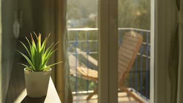 Appartement Confort, 3 chambres, dans les dépendances | Terrasse/Patio
