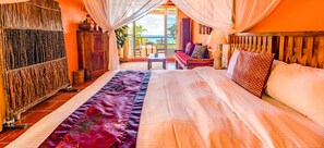 Luxurious Double Room Sea View(For 2 adults only) | Down duvets, individually decorated, desk, blackout curtains - Red Garden Resort (Hengchun)