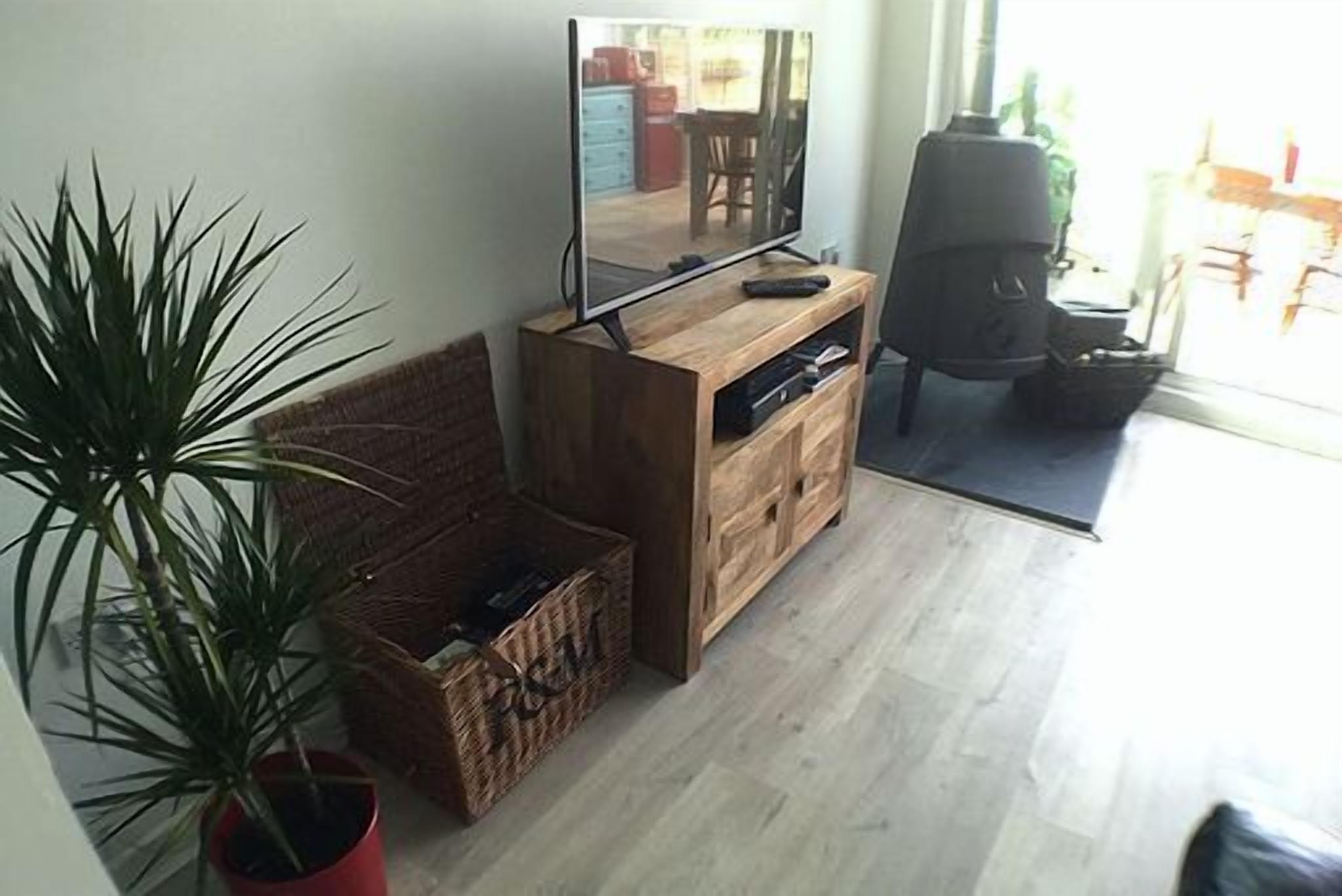 garden suite 2 | desk, iron/ironing board, free wifi