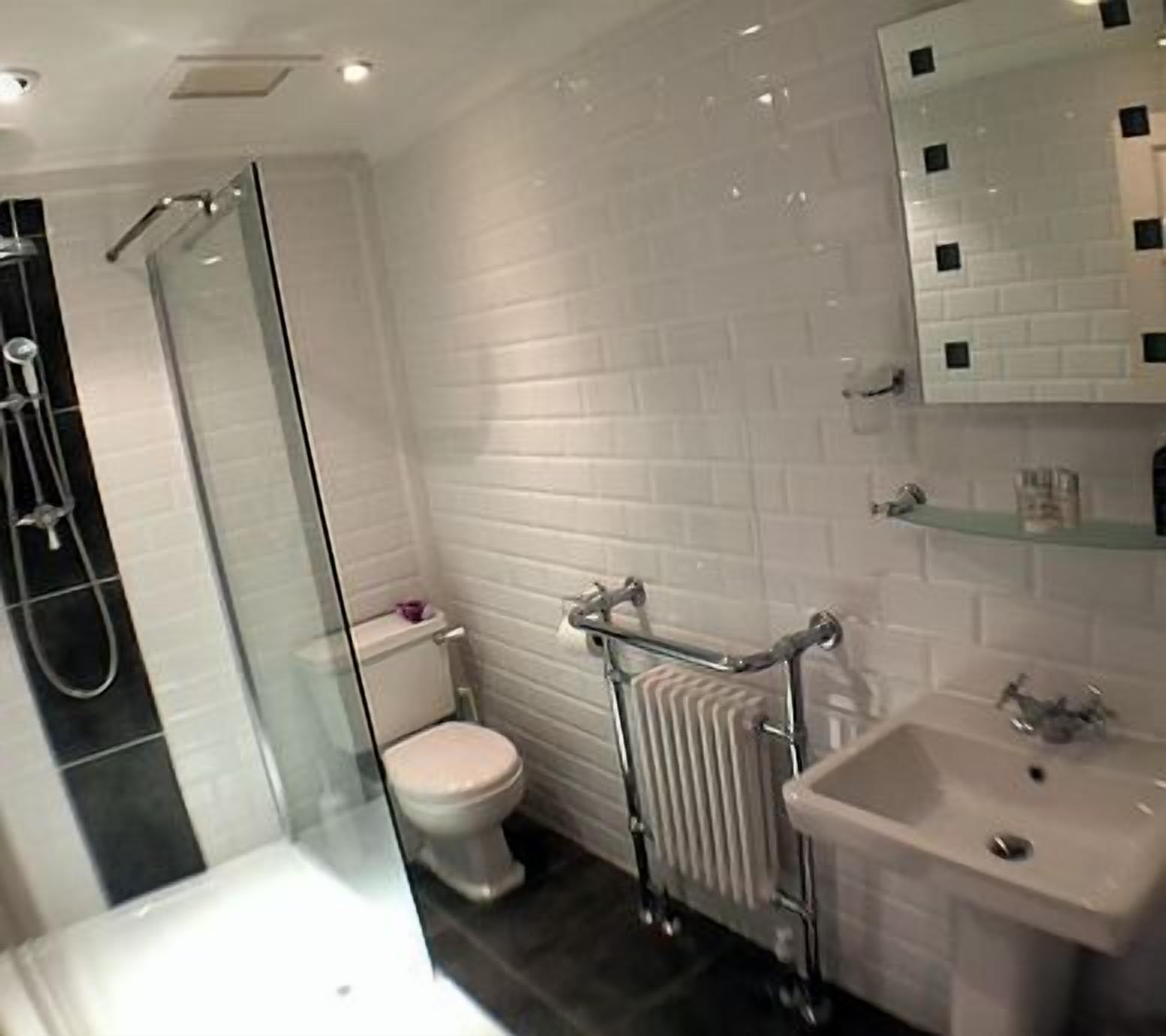 garden suite 2 | desk, iron/ironing board, free wifi