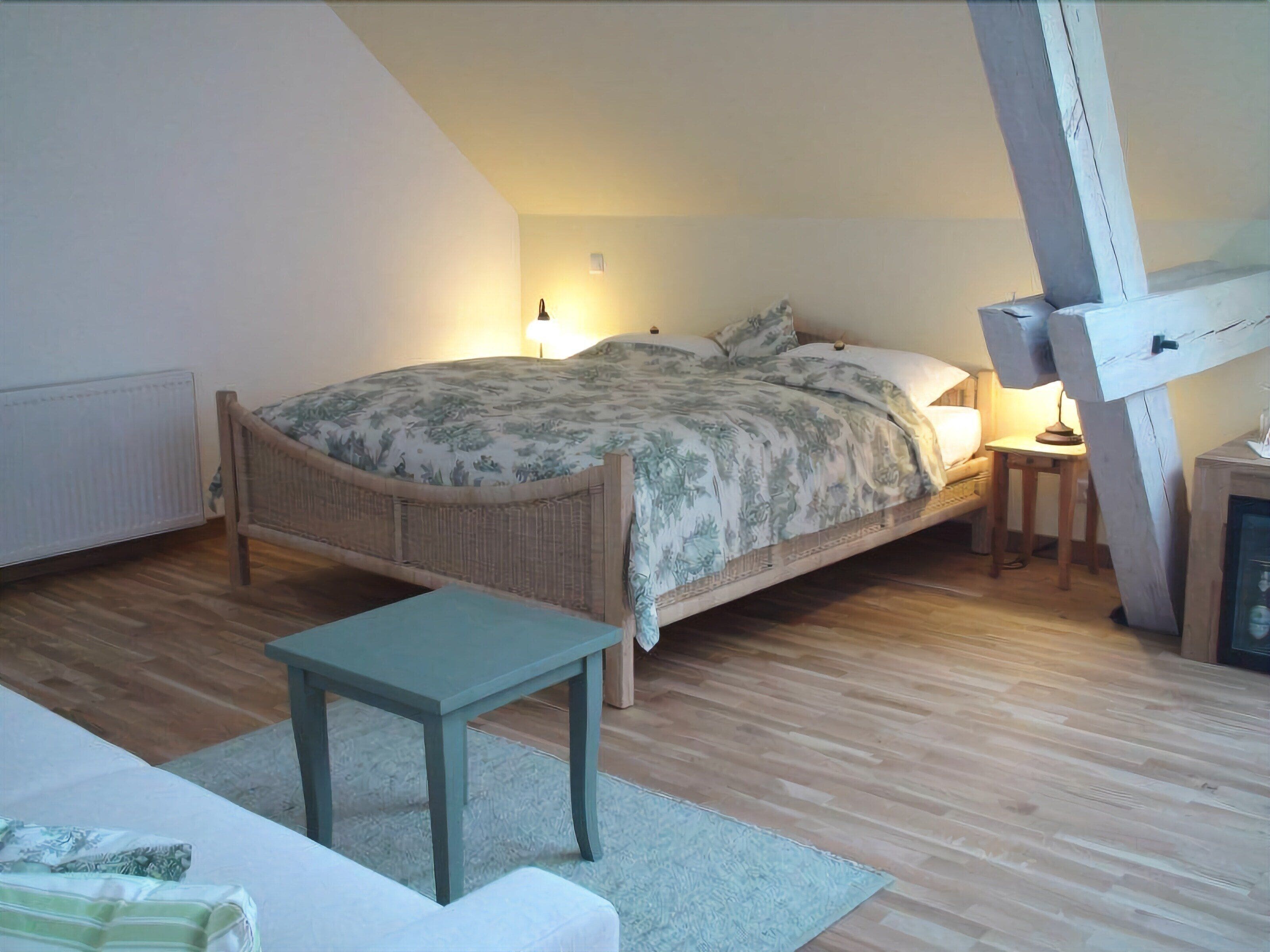 Frigobar, cofres nos quartos, individualmente decorados