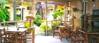 OYO 223 Marquis Hotel & Restaurant