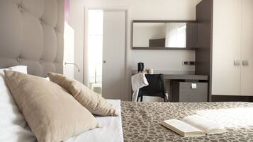 Chambre Supérieure Double ou avec lits jumeaux