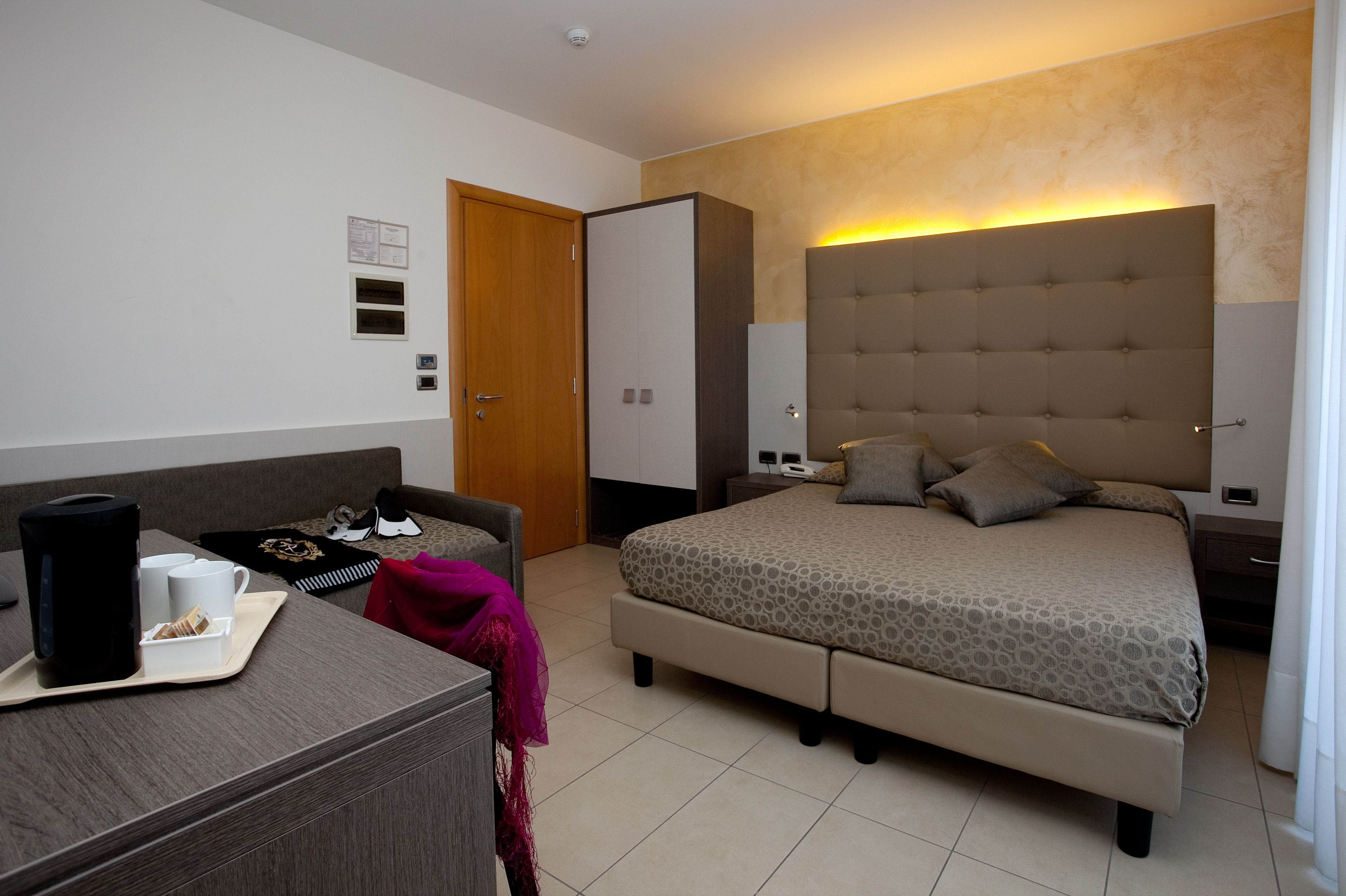 premium bedding, in-room safe, individually decorated