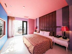 Deluxe Double Room, Hot Tub (" - C - ") | Individually decorated, blackout drapes, free WiFi - Zheng 13 Villa Hotel (Tainan)