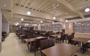 Petit déjeuner continental compris tous les jours