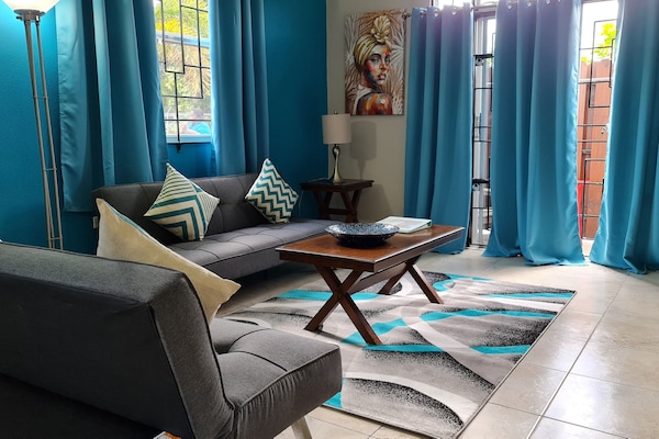 Apartment, Ground Floor | Living area