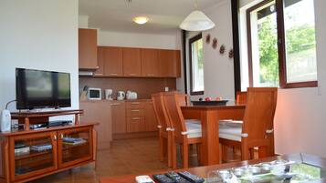 Villa, 2 Bedrooms | Interior detail