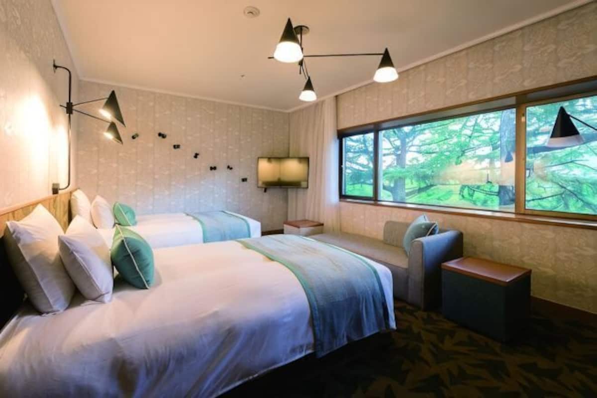 Down duvets, minibar, in-room safe, free cots/infant beds
