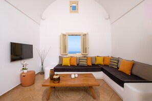 Panoramic Villa | Living area