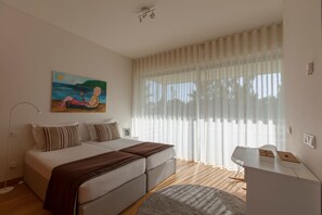 2 bedrooms, soundproofing, free cots/infant beds, free WiFi - Troia Residence Beach Houses (Grandola)