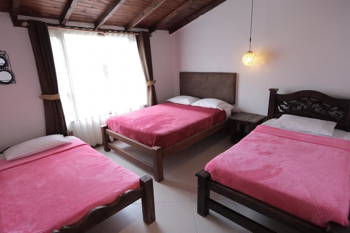 Quadruple Room | Free WiFi