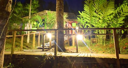Ceiba Tops Lodge