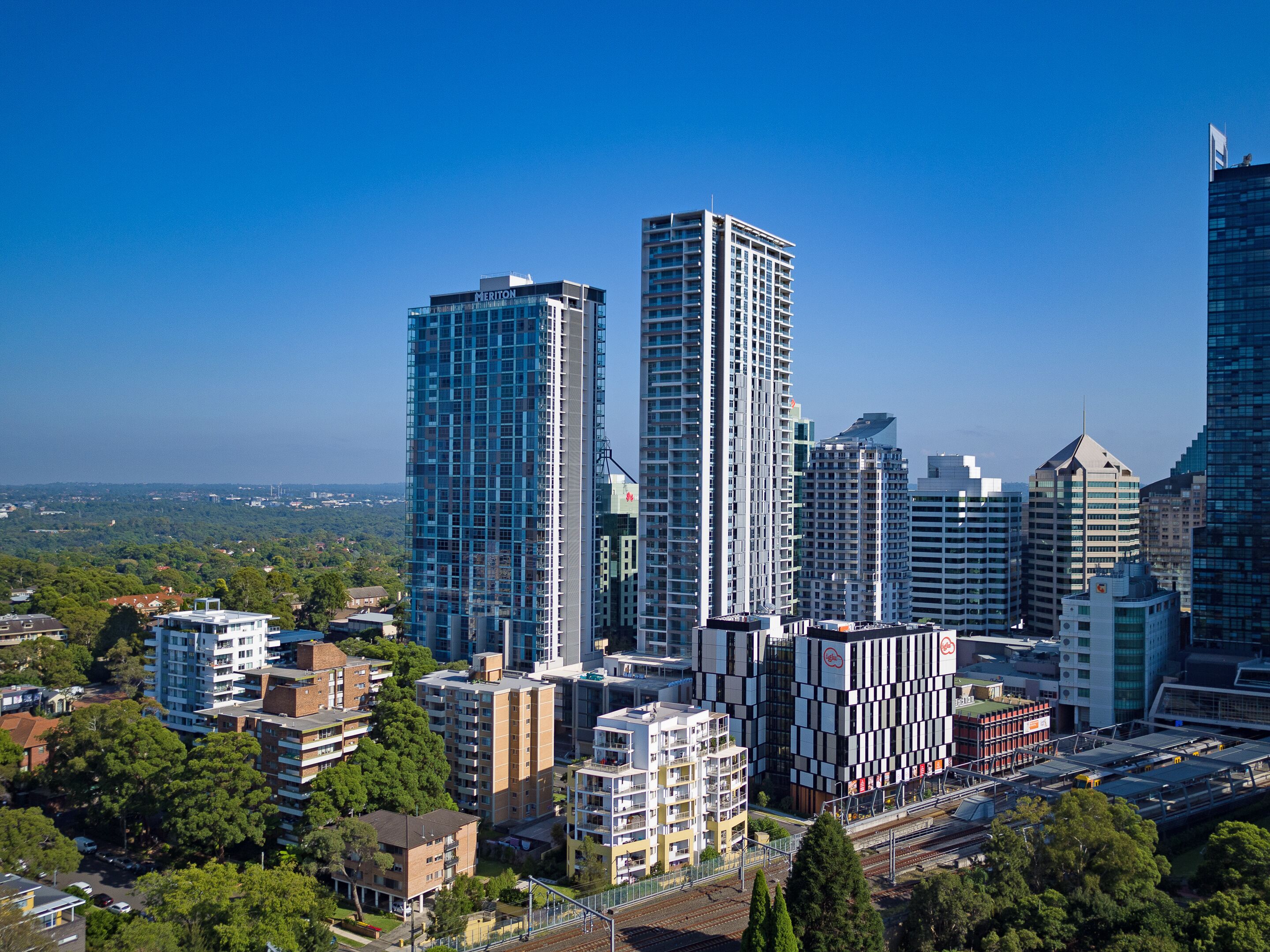 Meriton Suites Chatswood — image 24