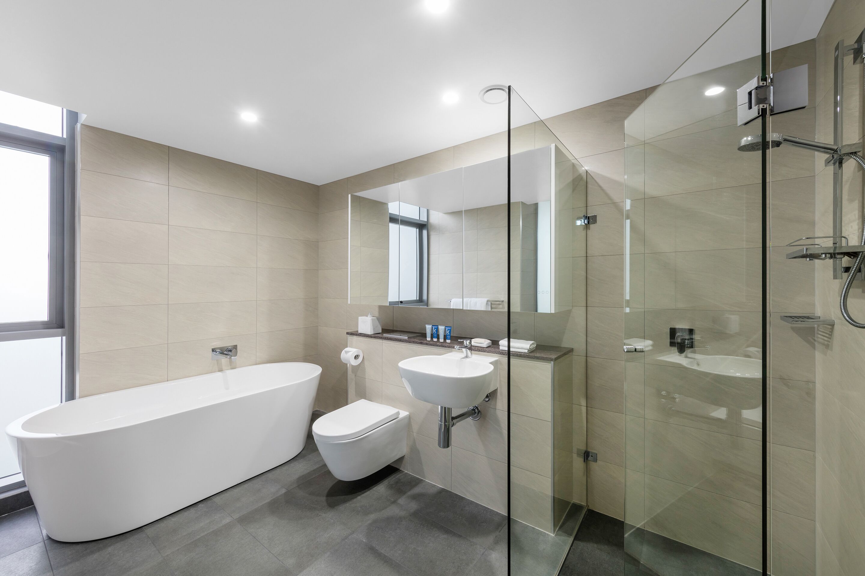 Meriton Suites Chatswood — image 19