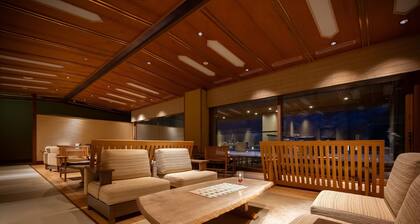 Yamanaka Onsen Kuriya Yasohachi
