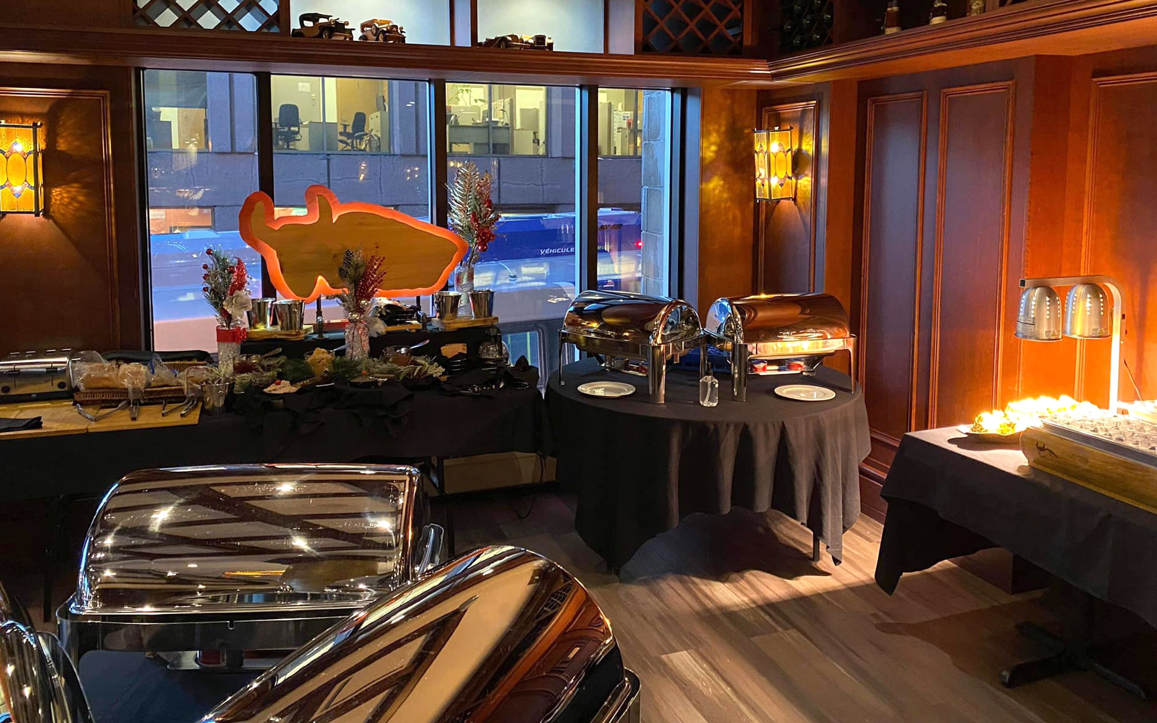 daily full breakfast for a fee