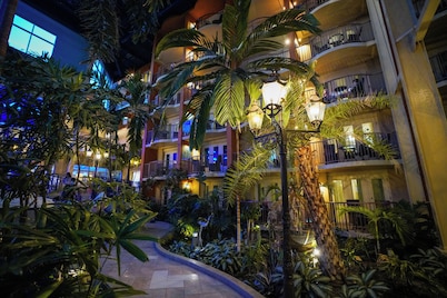 L'Hôtel Québec par JARO