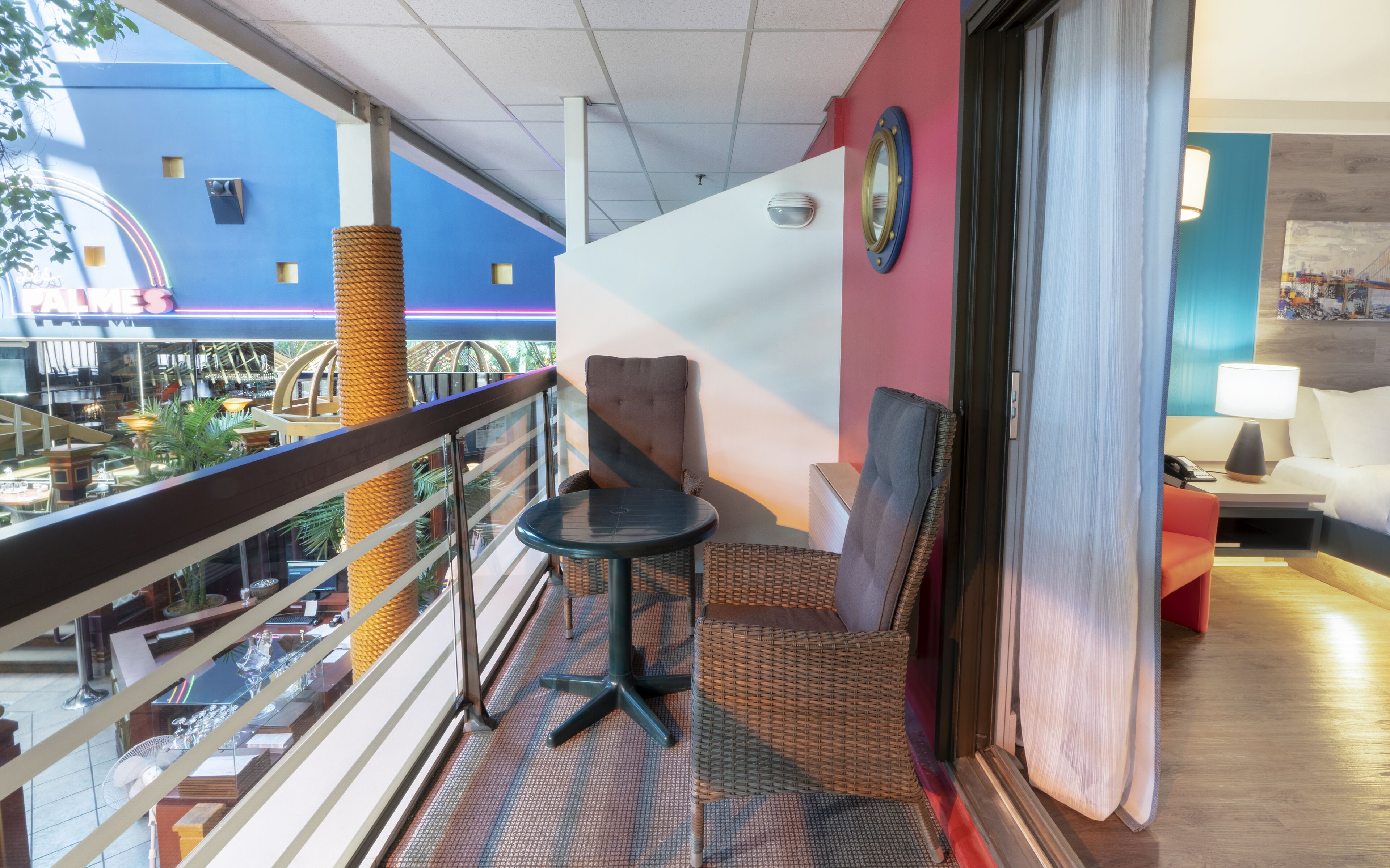 economy room, 1 double bed - interior balcony, restaurant area | terrace/patio