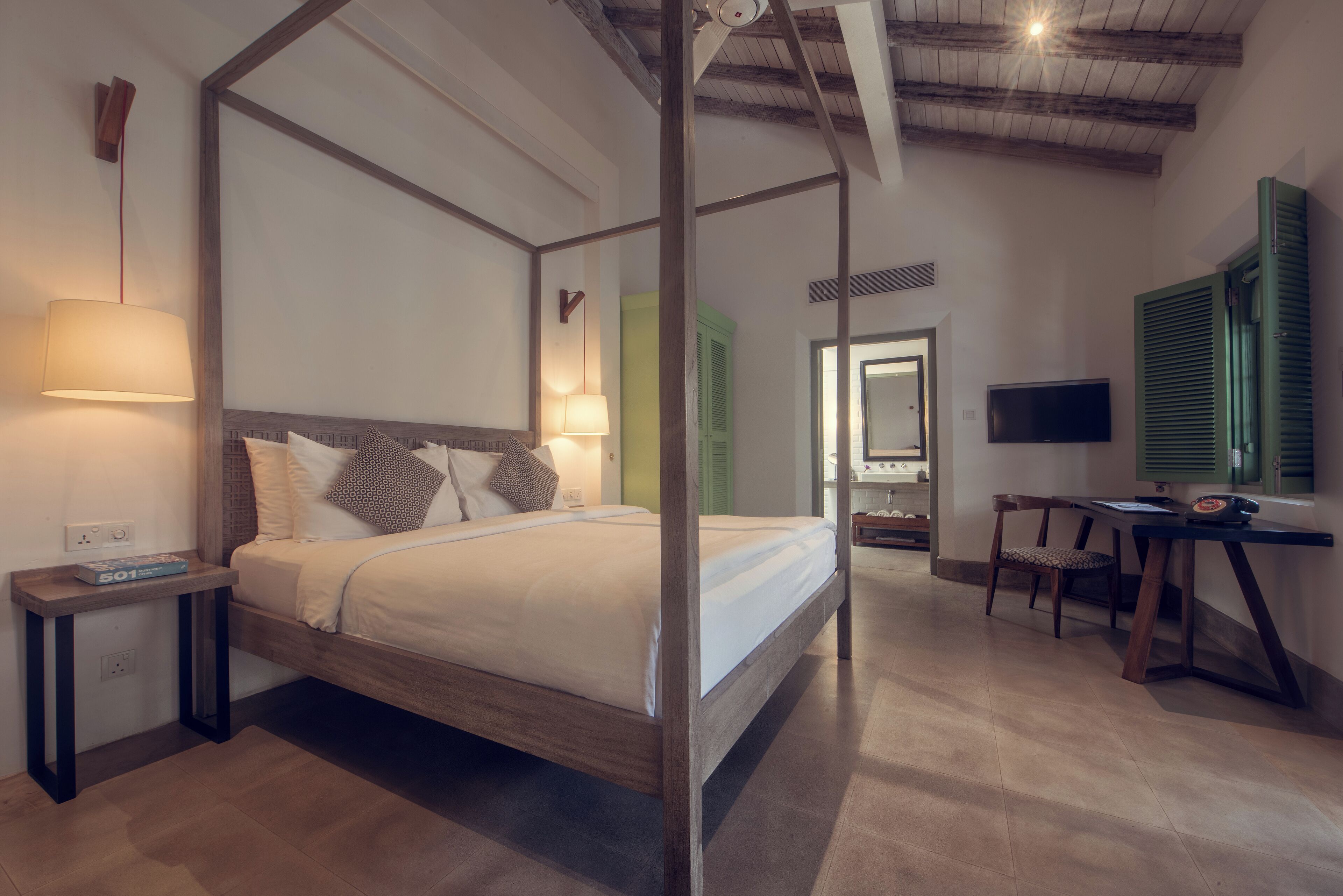 Rom, 1 kingsize-seng (Bazaar) | Minibar, safe på rommet, skrivebord og strykejern/-brett