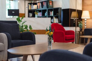 Sala de estar en el lobby