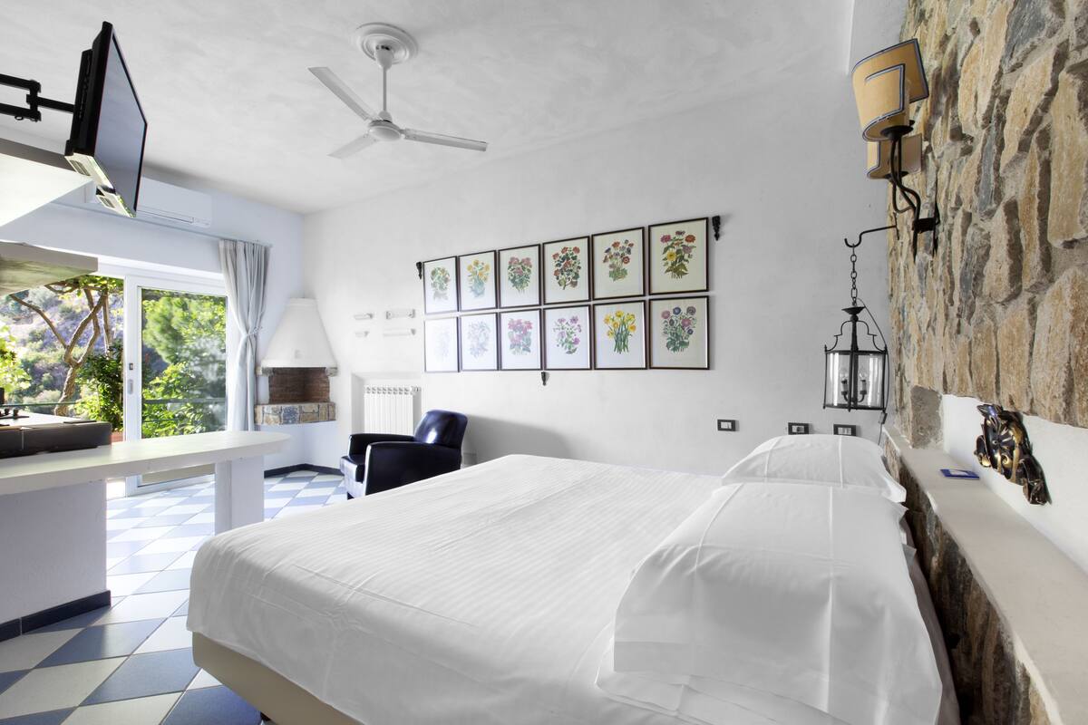Superior Double Room | In-room safe, blackout drapes, iron/ironing board (on request)