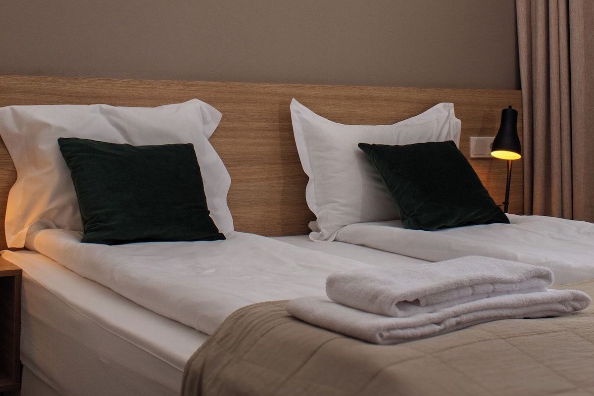 Basic-Doppelzimmer | 1 Schlafzimmer, individuell eingerichtet, Schreibtisch