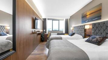 Comfort tweepersoonskamer | 1 slaapkamer, individueel gemeubileerd, een bureau, geluiddichte muren