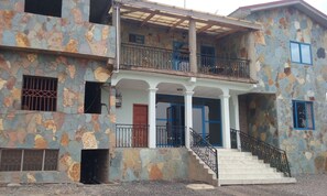 Façade de l’hébergement