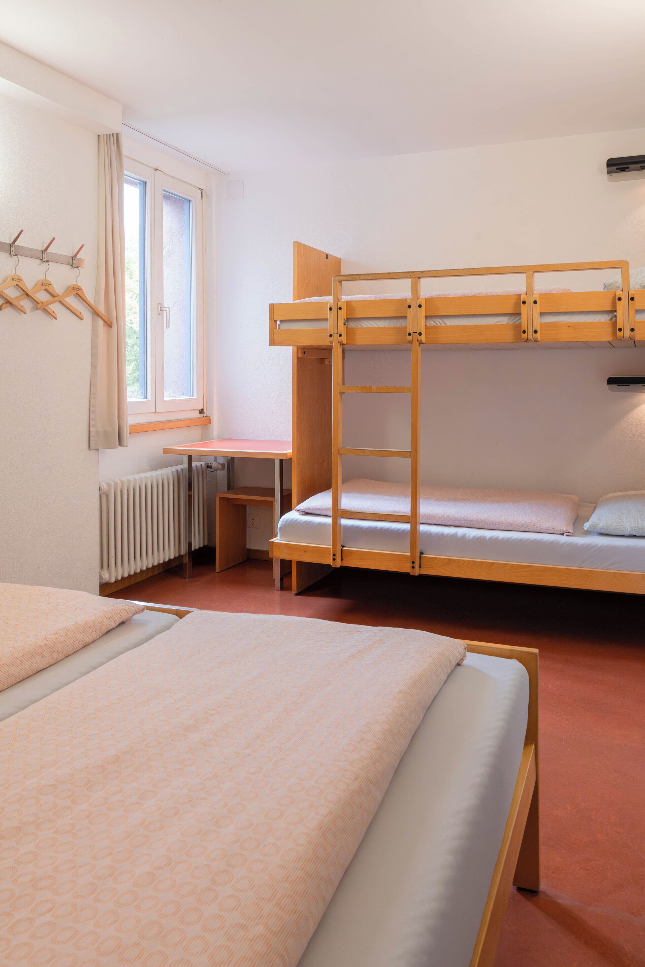 Chambre Quadruple Standard, salle de bains privée