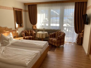 Hypo-allergenic bedding, in-room safe, cribs/infant beds, rollaway beds - Gästehaus Menkenbauer (Ruhpolding)