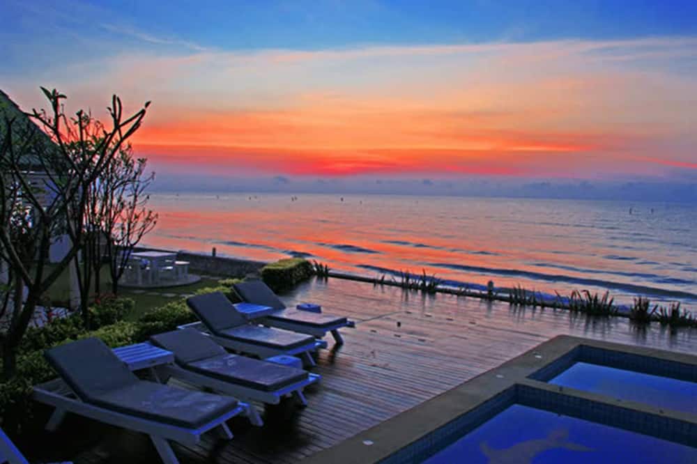 Blue Sky Resort