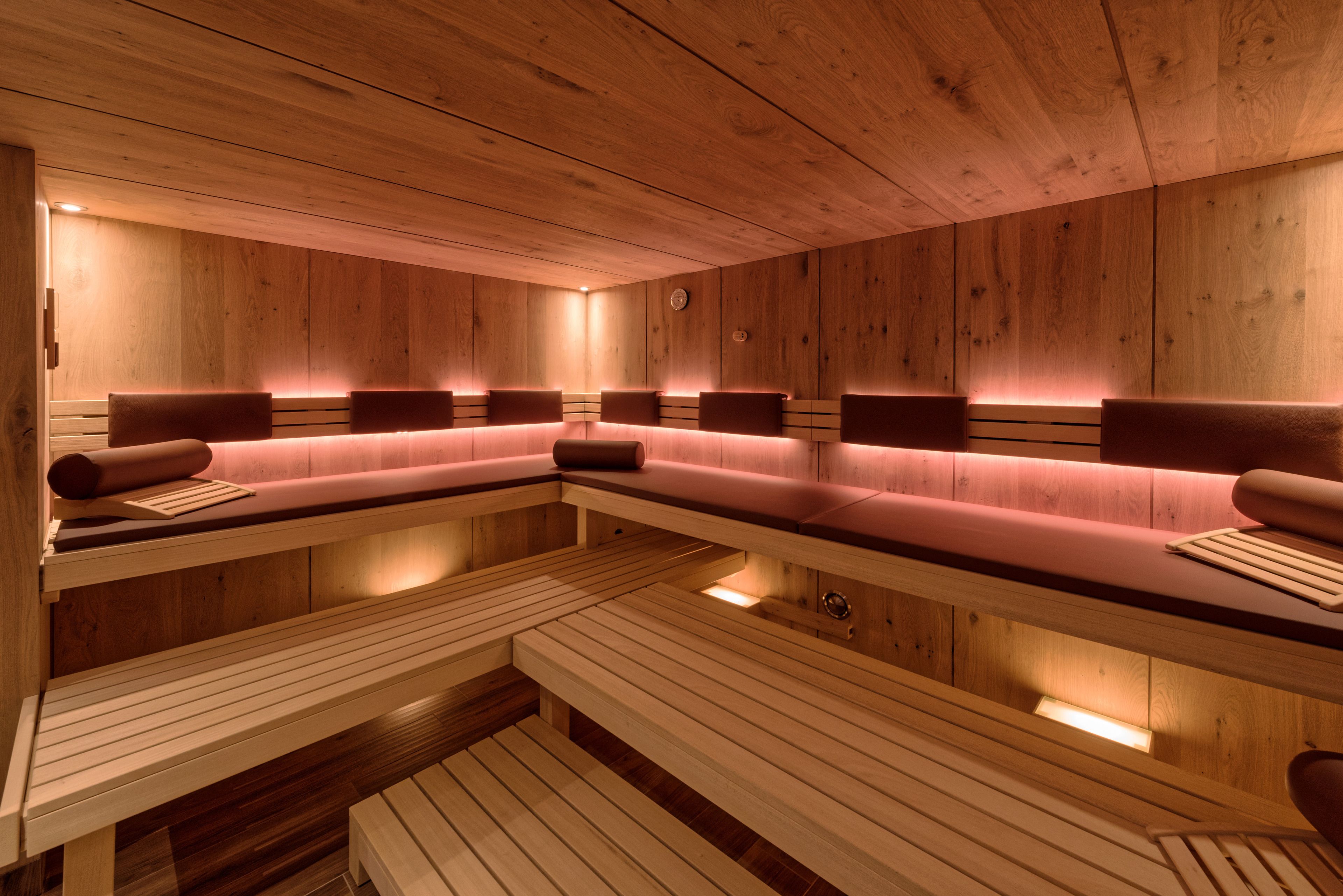 Sauna, steam room, deep-tissue massages, sports massages