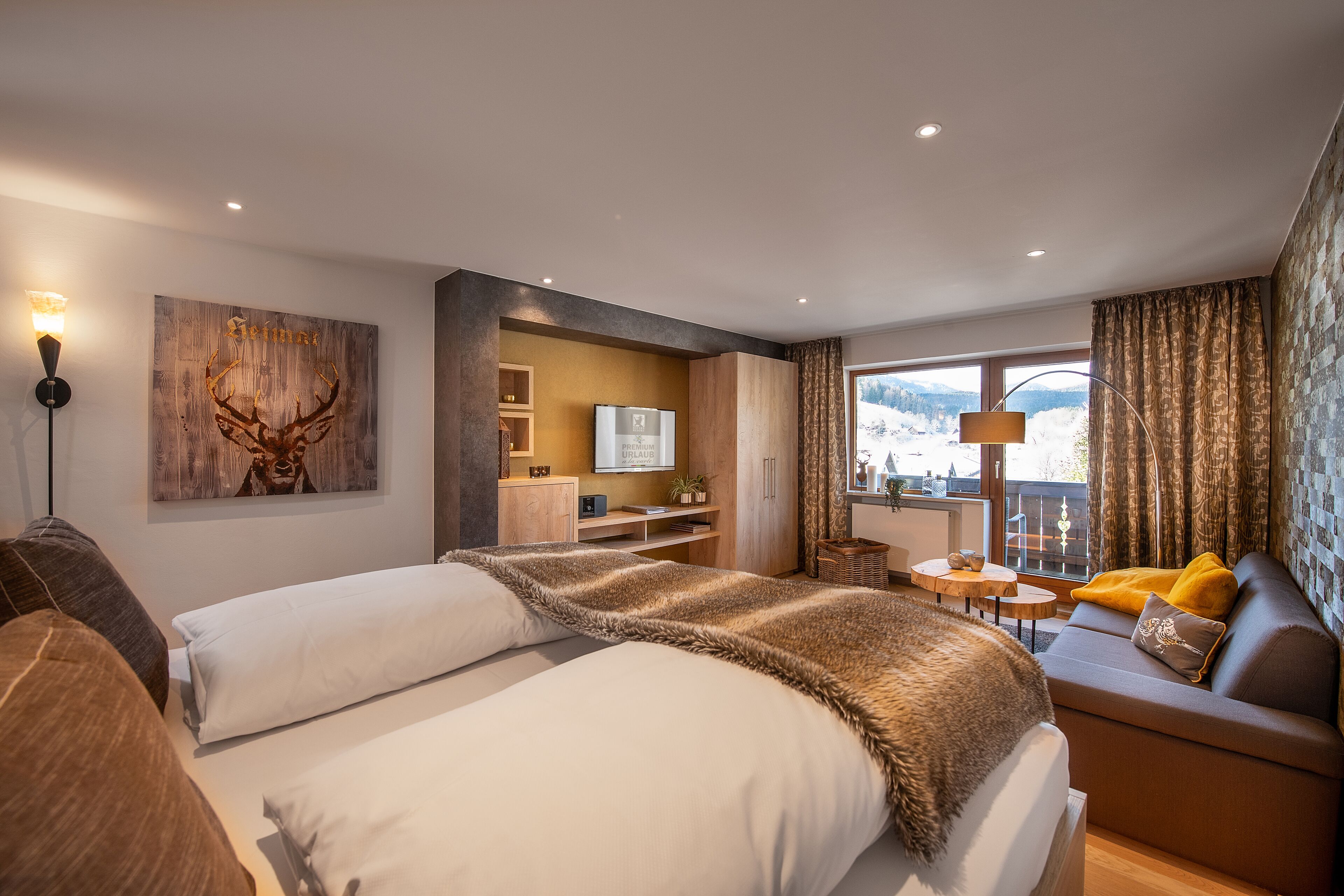 Superior-Doppelzimmer, 1 Queen-Bett, Balkon, Bergblick | Hochwertige Bettwaren, Daunenbettdecken, Zimmersafe