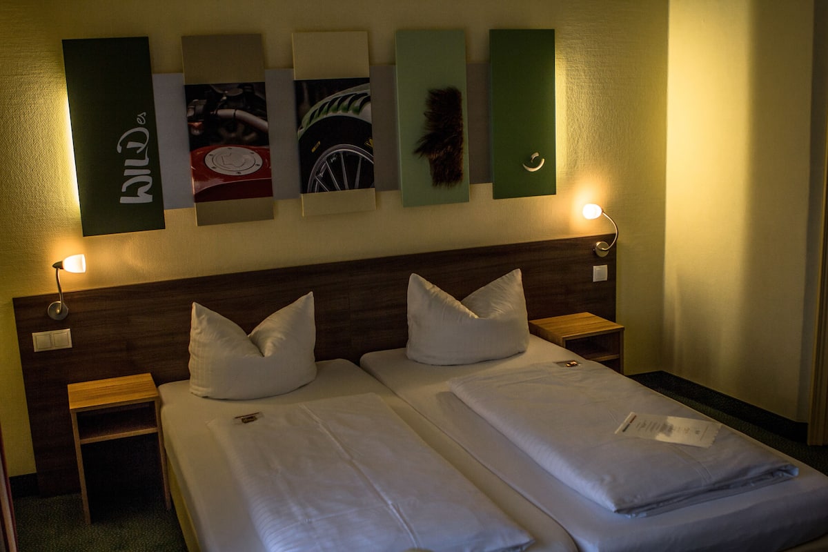 Desk, cots/infant beds, rollaway beds, free WiFi