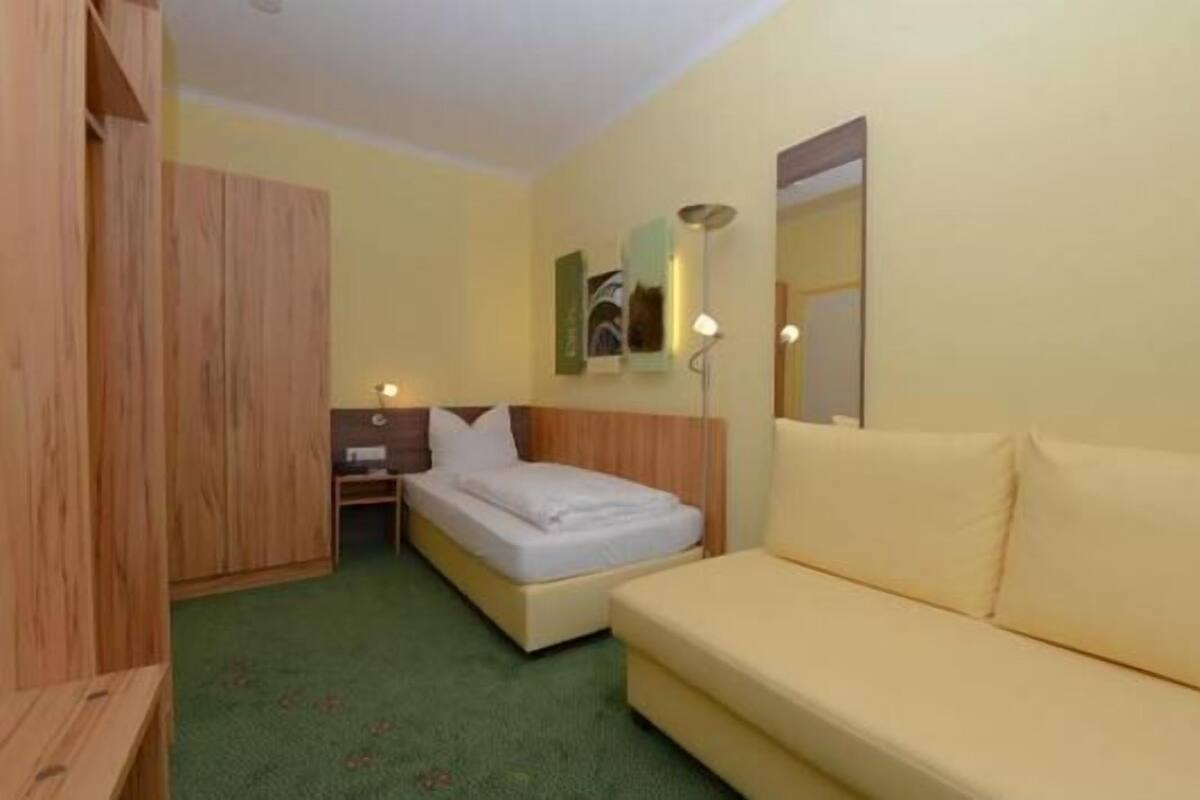 Desk, cots/infant beds, rollaway beds, free WiFi