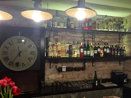 Bar (en la propiedad)