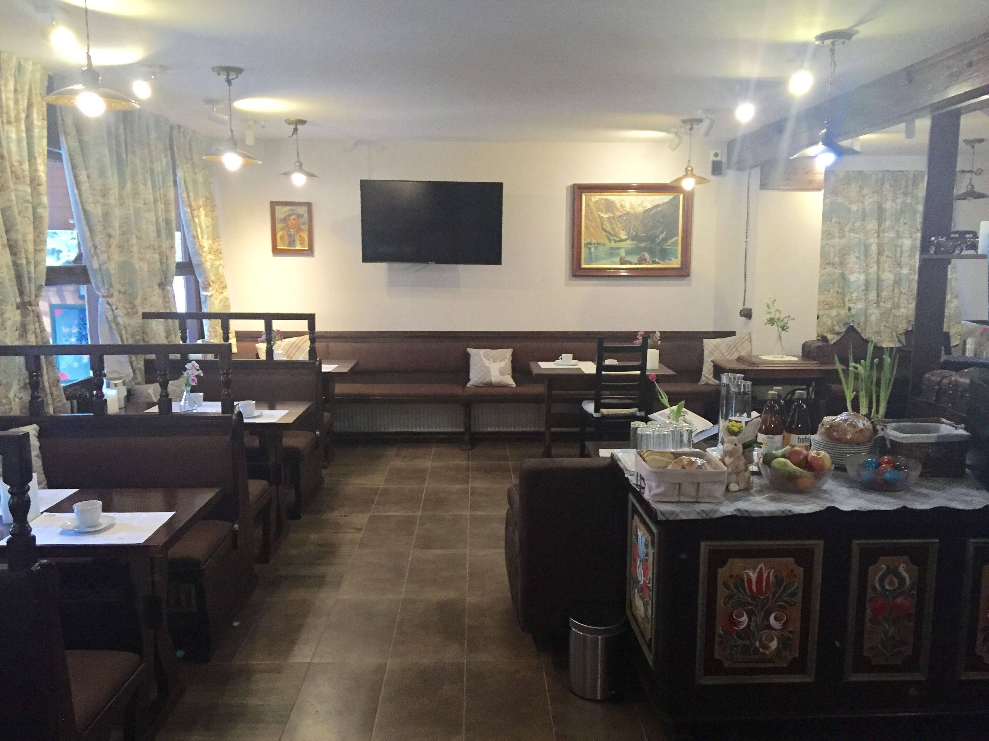 Tägliches inbegriffenes Frühstücksbuffet